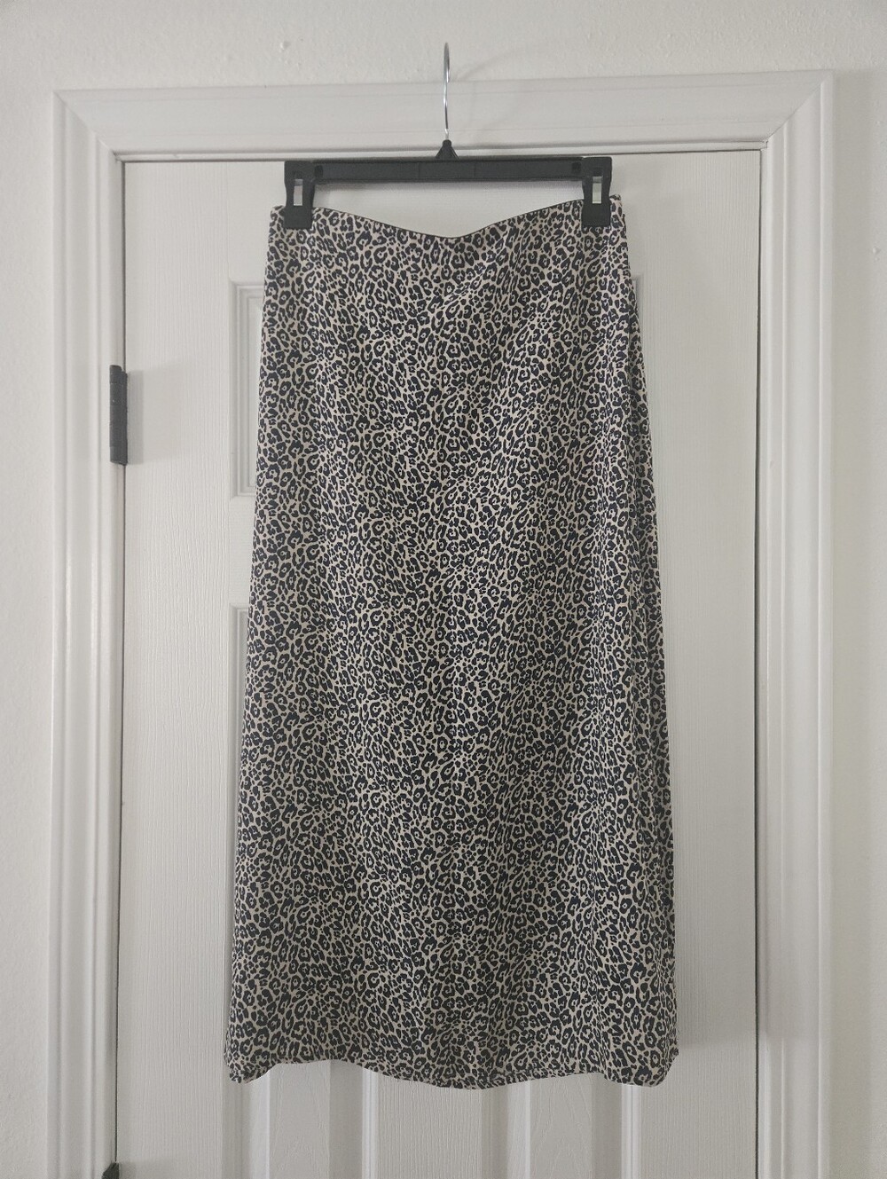 EUC American Eagle Animal Print Slip Midi Skirt